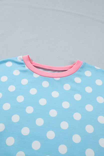 Conjunto casual corto azul cielo con lunares y borde en contraste
