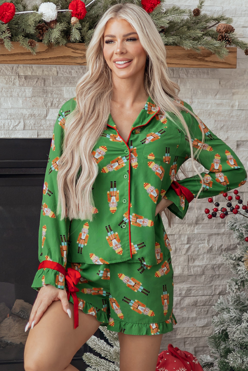 Green Christmas Candy Contrast Trim Bow Knot Silky 2pcs Pajama Set - Snoopy's Closet