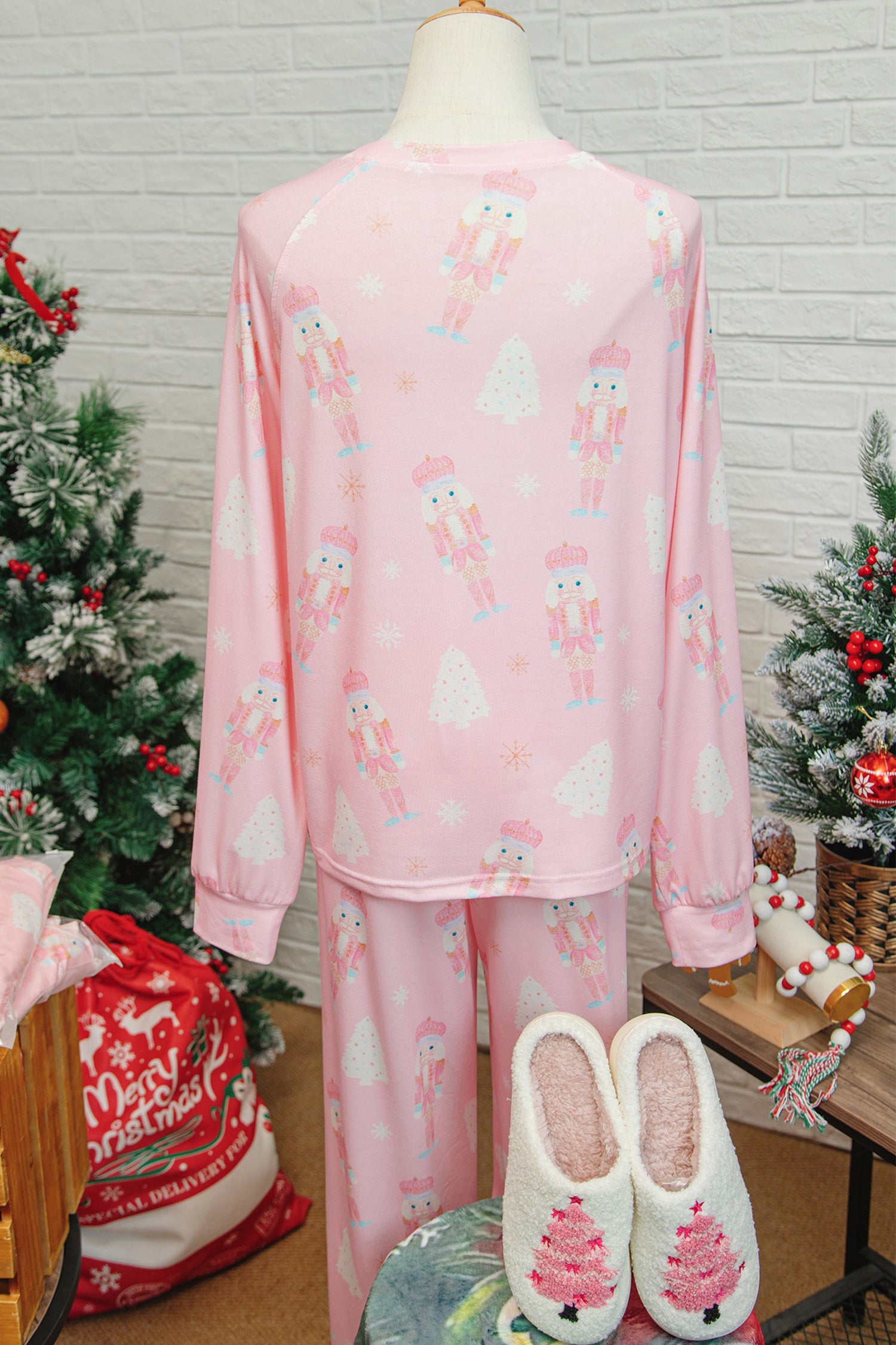 Pink Christmas Tree Nutcracker Print 2pcs Lounge Pant Set - Snoopy's Closet