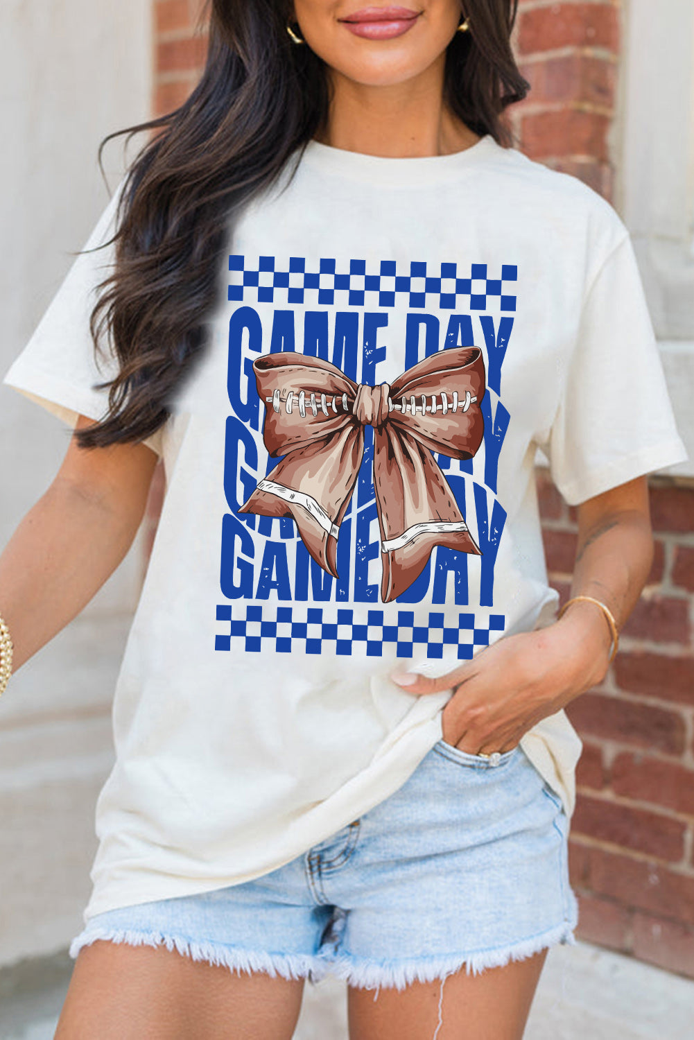 Camiseta Gráfica Blanca de Rugby con Lazo "GAME DAY"