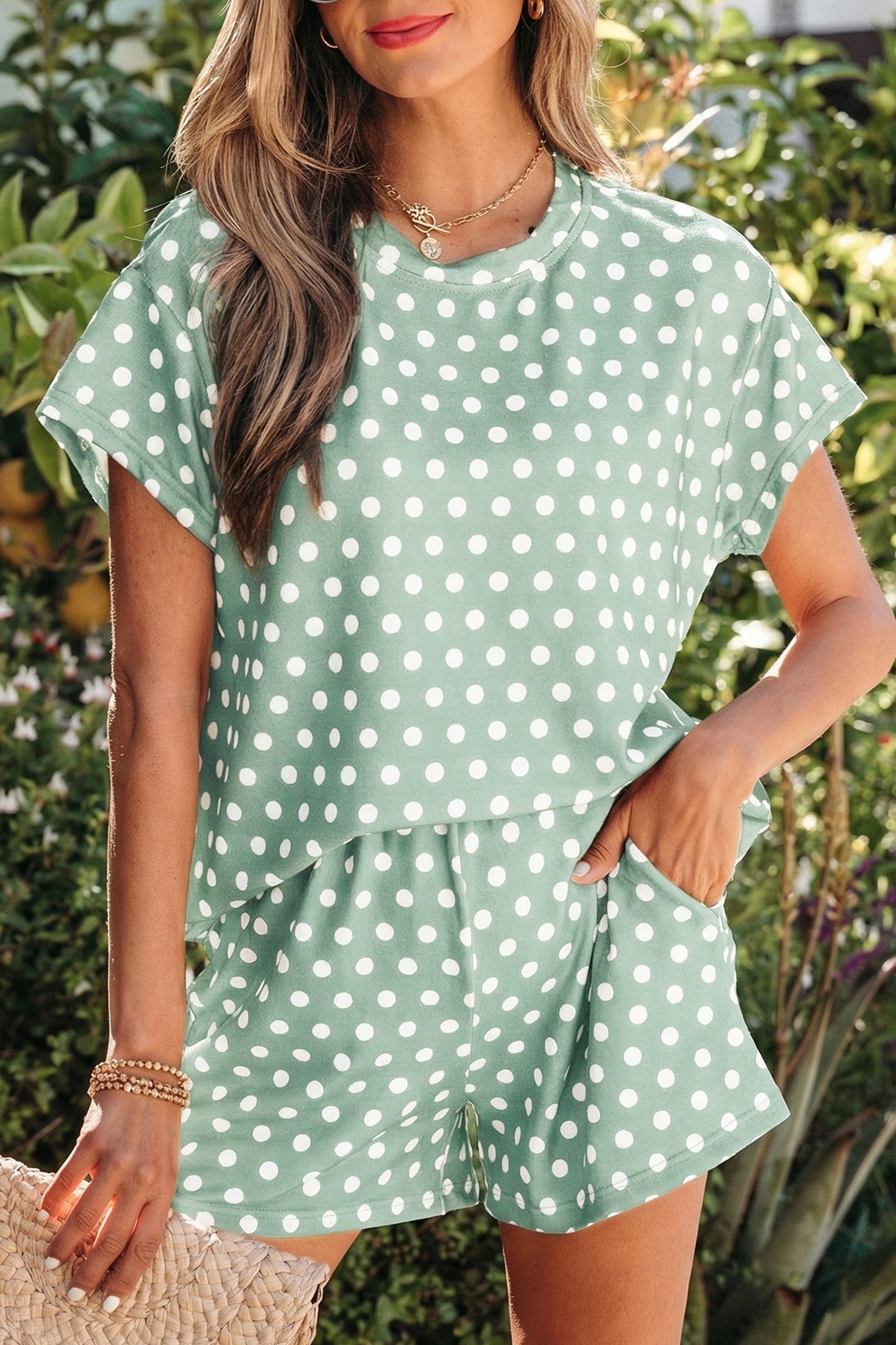 Conjunto corto estampado de lunares verdes