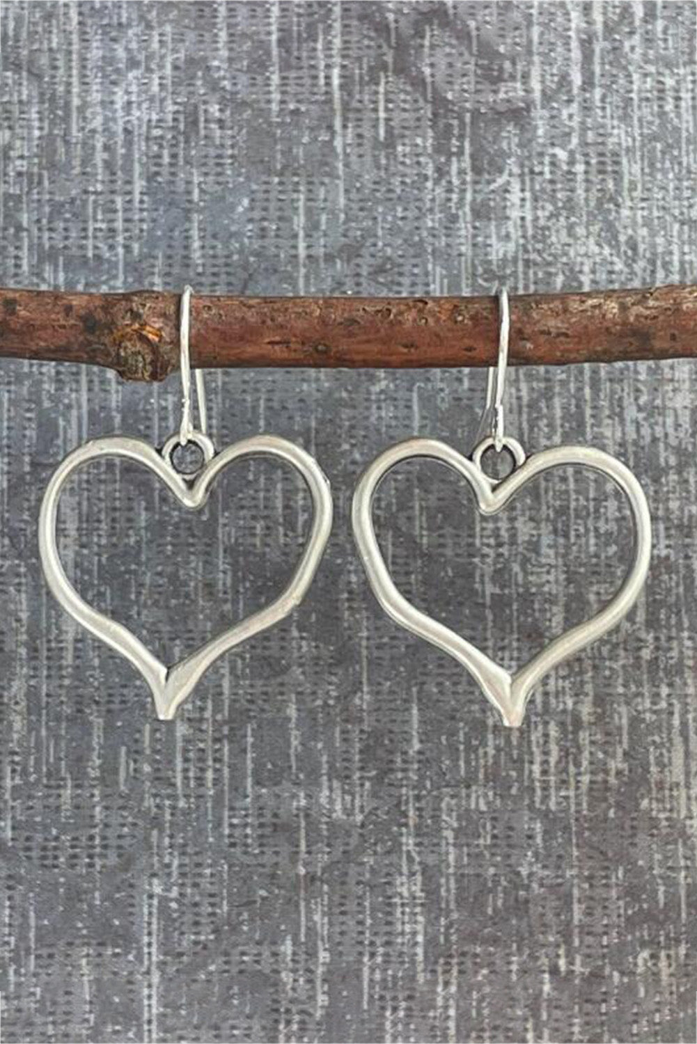 Silvery Heart Shape Hook Drop Earrings - Snoopy's Closet