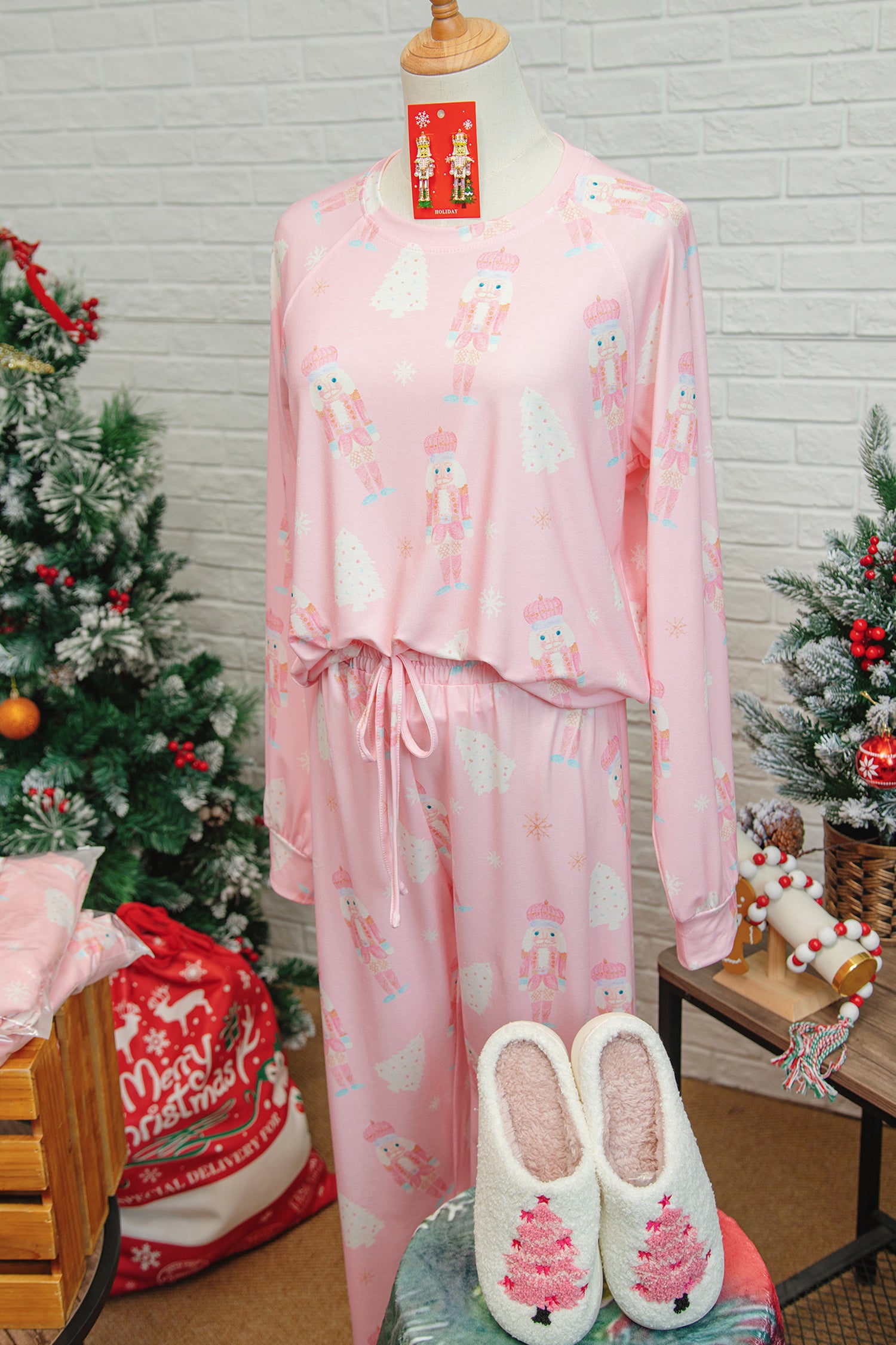 Pink Christmas Tree Nutcracker Print 2pcs Lounge Pant Set - Snoopy's Closet
