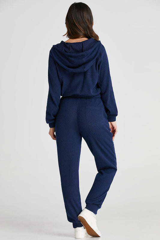 Conjunto de sudadera corta con capucha de punto acanalado y joggers con cordón azul marino