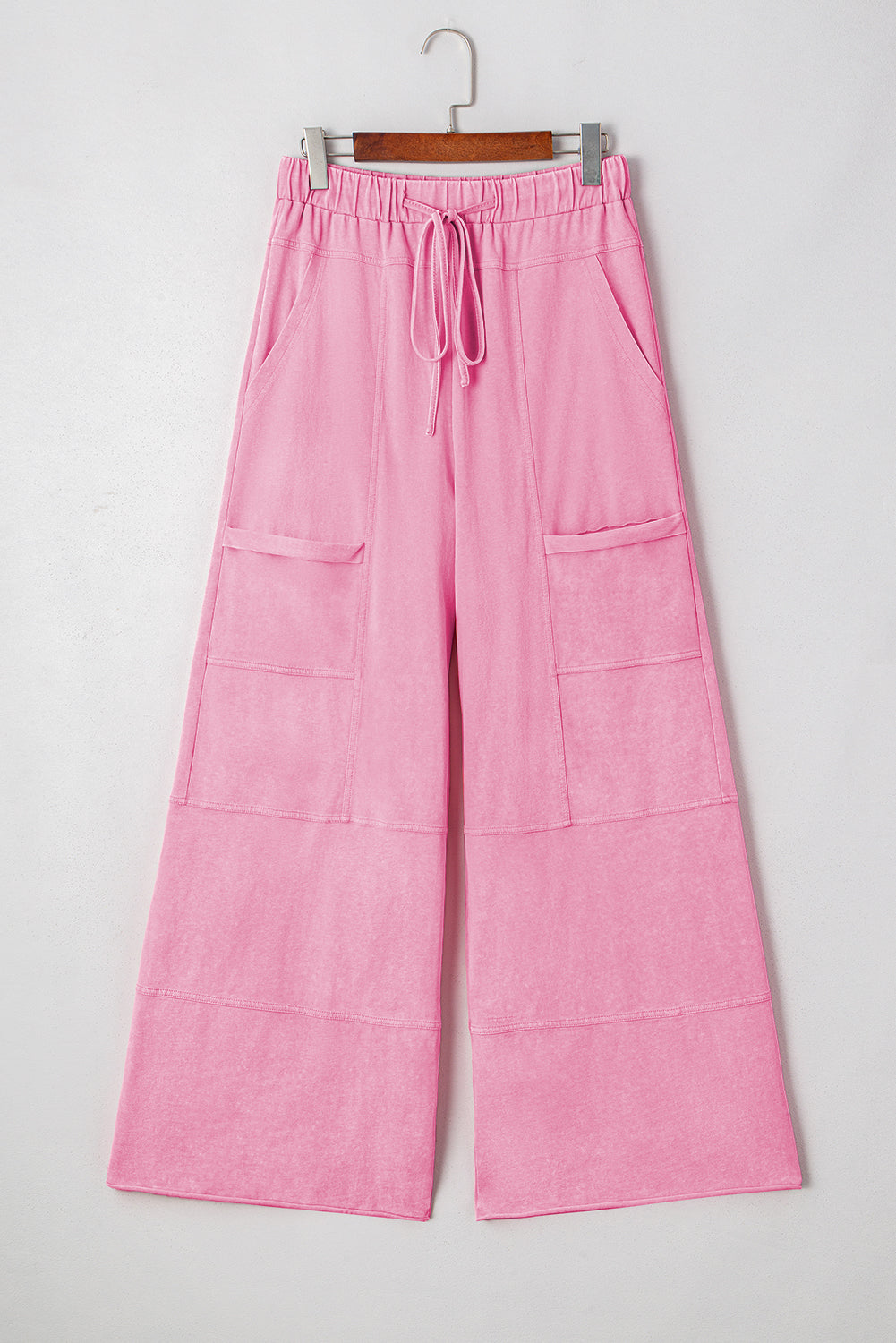 Pantalones cargo de pierna ancha con cordón en la cintura elástica, costura expuesta y lavado mineral Bonbon