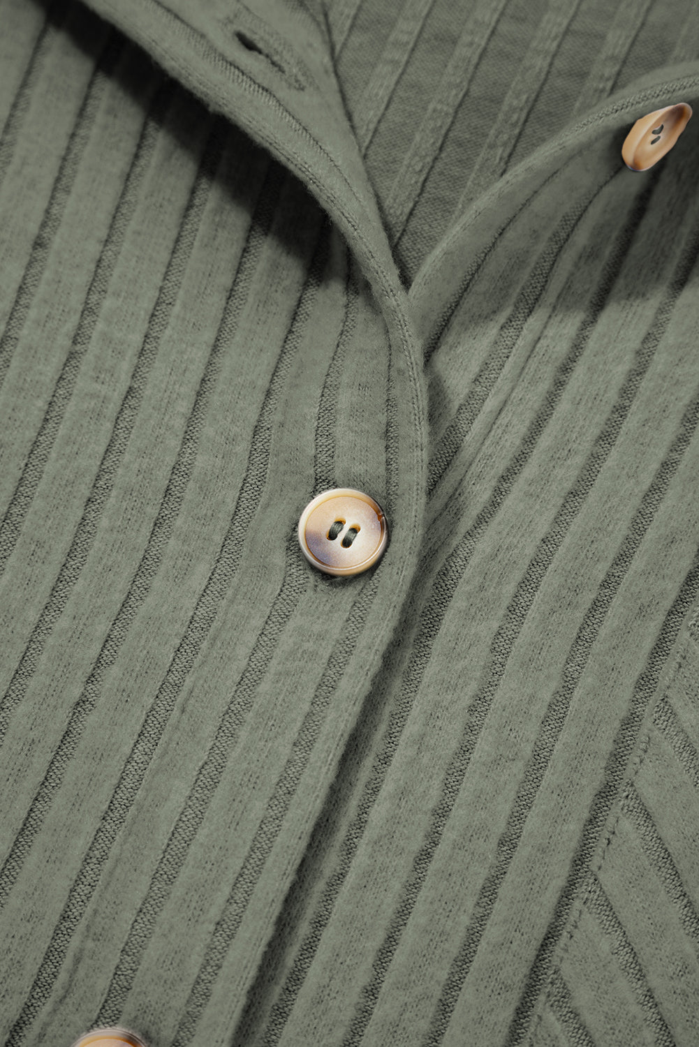 Chaqueta camisa Mist Green térmica acanalada con textura, hombros caídos y botones