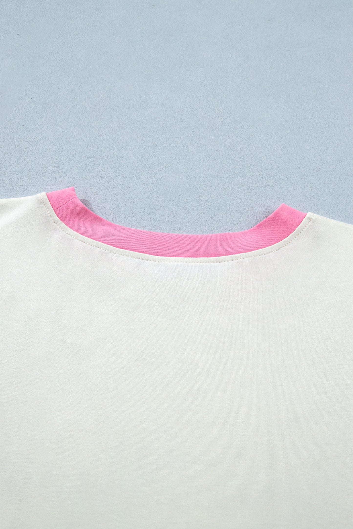 Camiseta de algodón de manga corta con estampado floral patchwork y bordado, talla grande, color beige