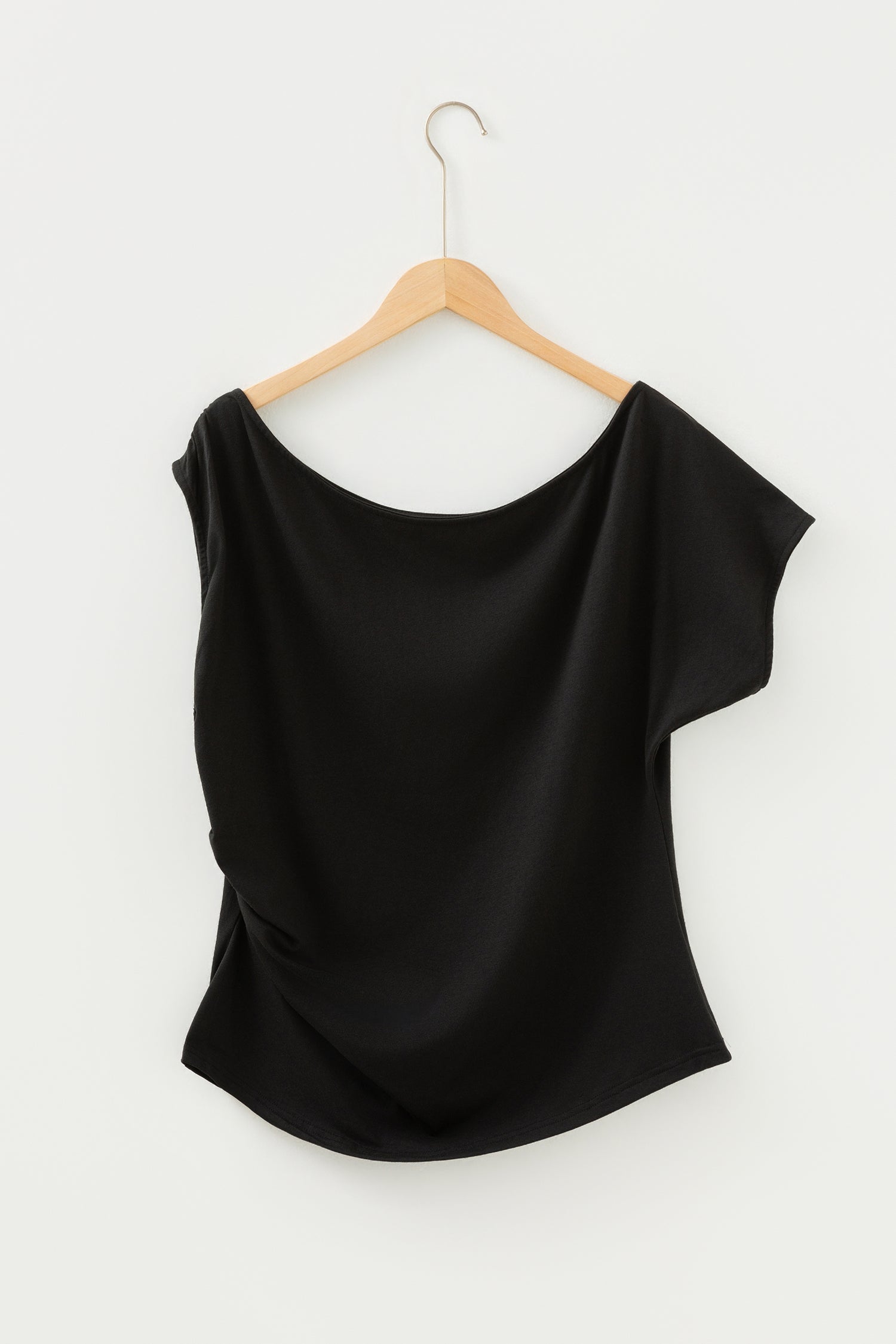 Black Plus Size Solid Color Asymmetric Neck Short Sleeve Blouse - Snoopy's Closet