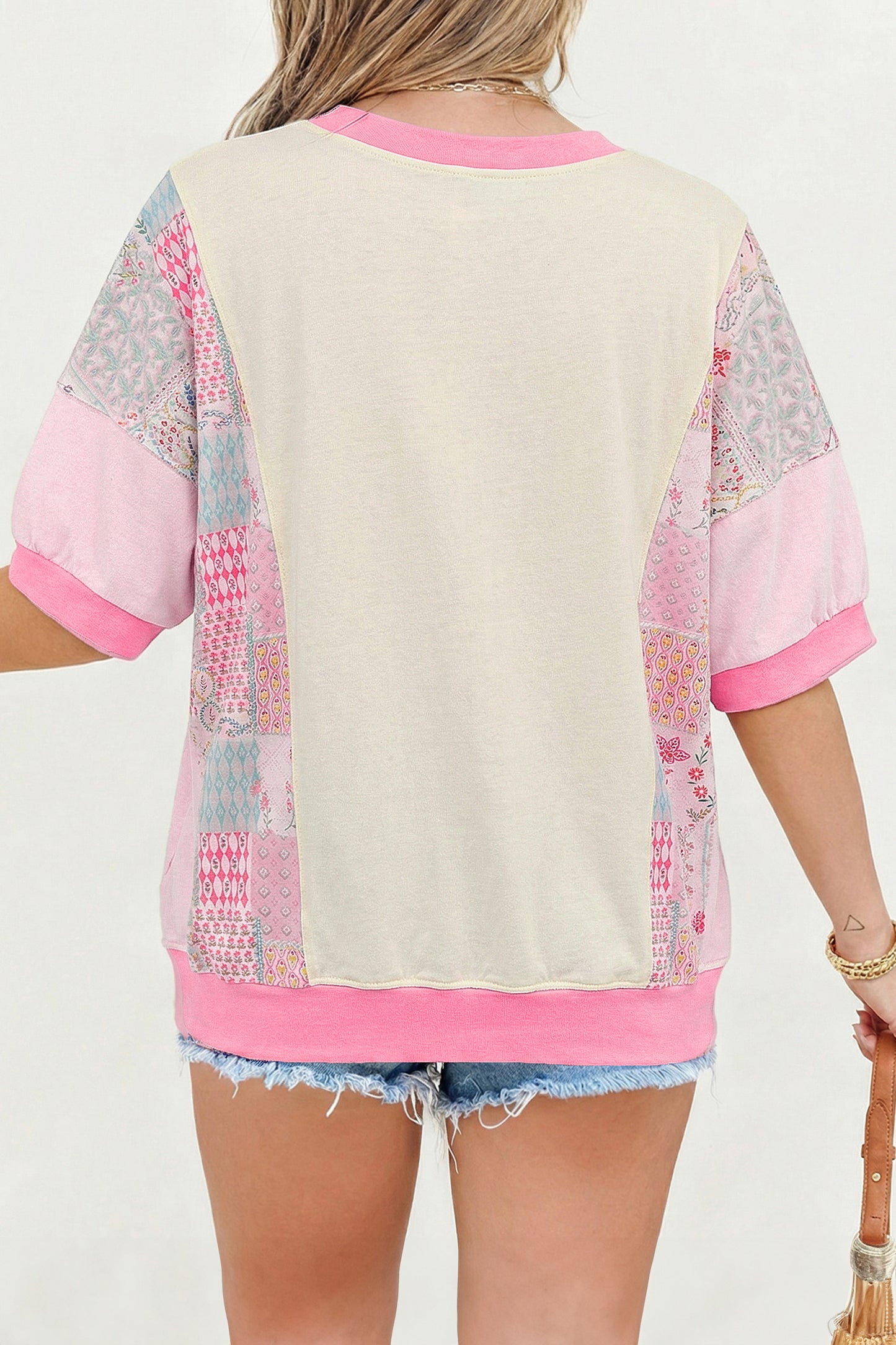 Camiseta de algodón de manga corta con estampado floral patchwork y bordado, talla grande, color beige