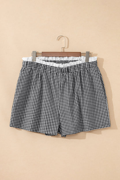 Pantalones cortos de talla grande con estampado de cuadros y ribete en contraste negro