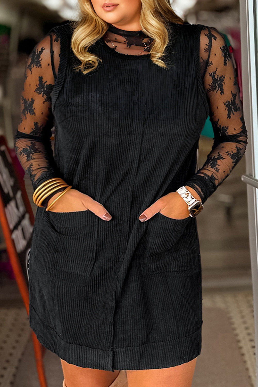 Minivestido Negro Sin Mangas de Pana Tallas Grandes con Bolsillos de Parche