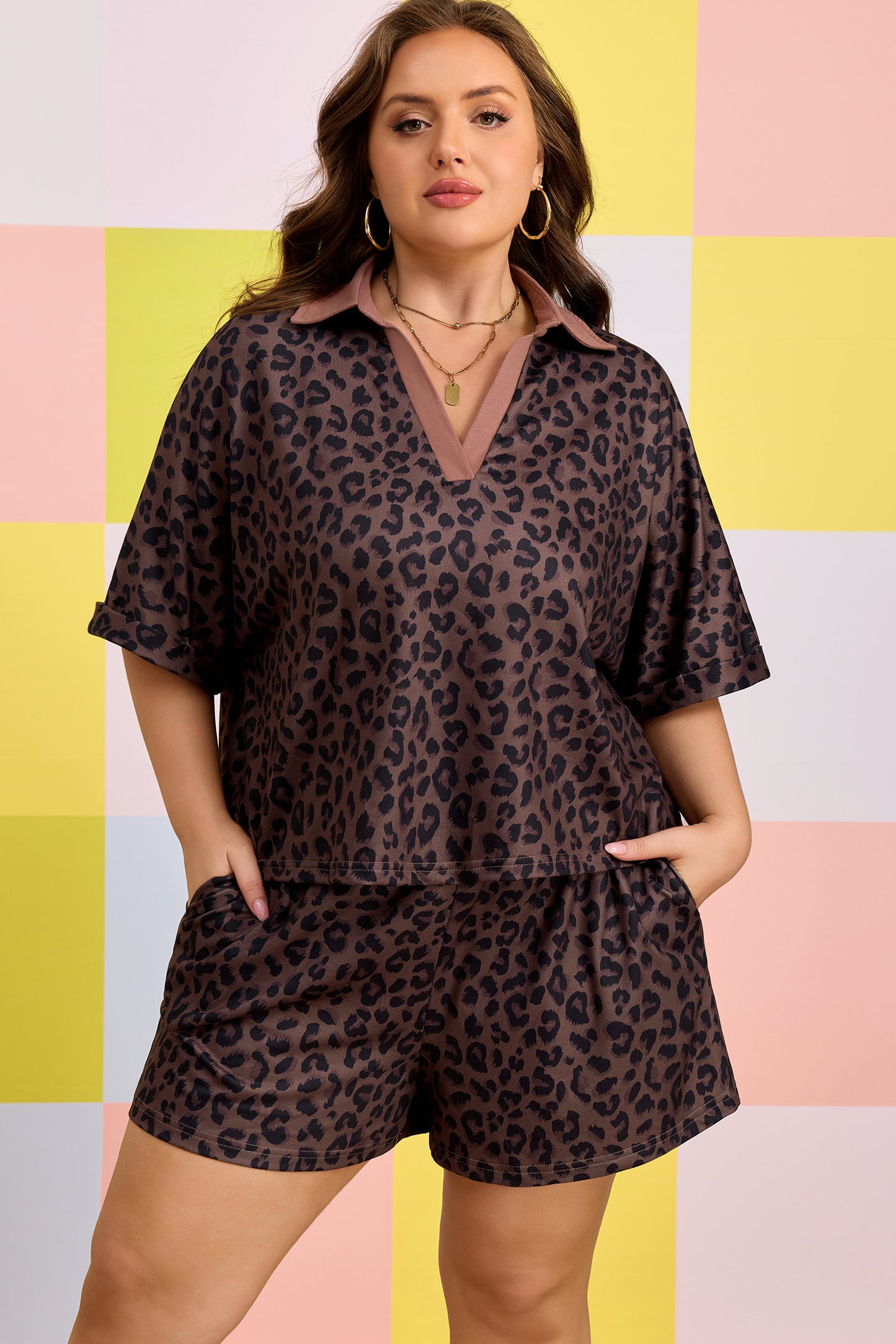 Conjunto corto de leopardo talla grande color café