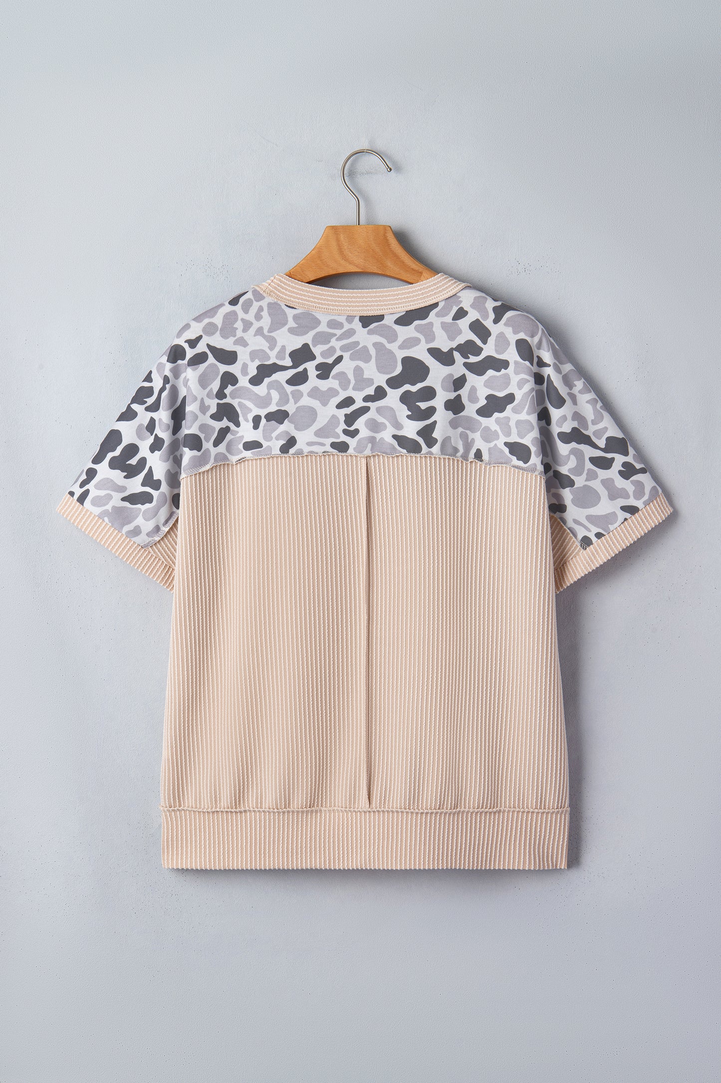 Gray Camouflage Print Twisted Ribbed Patchwork Casual T Shirt - Snoopy's Closet