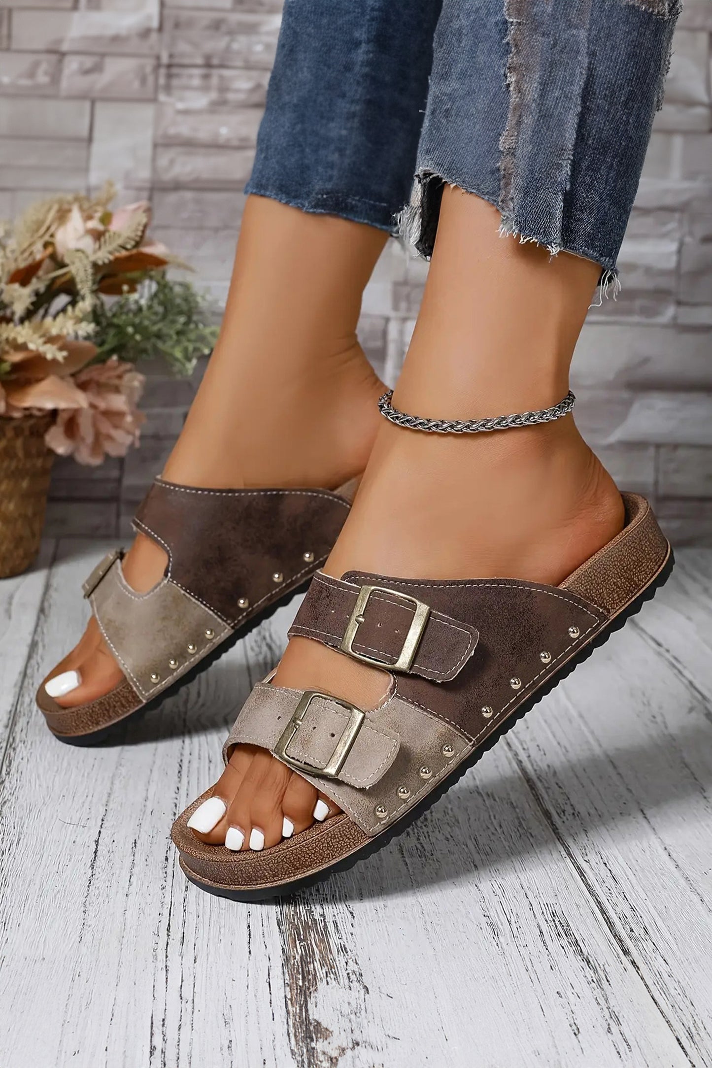 Coffee Leopard Two-tone Retro Buckle Straps Hollowed Faux Suede Slippers - Snoopy's Closet