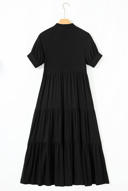 Vestido largo acampanado con volantes escalonados, manga corta y botones ocultos negros
