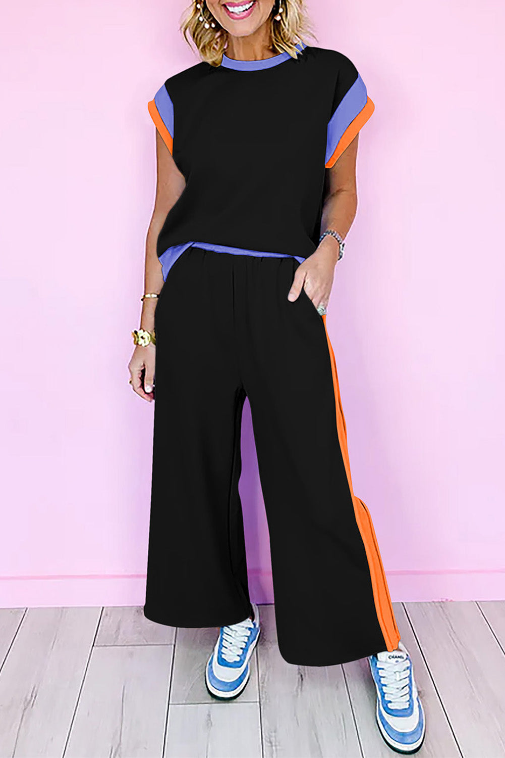 Black Color Block Detail Casual Two-piece Outfit - Snoopy's Closet