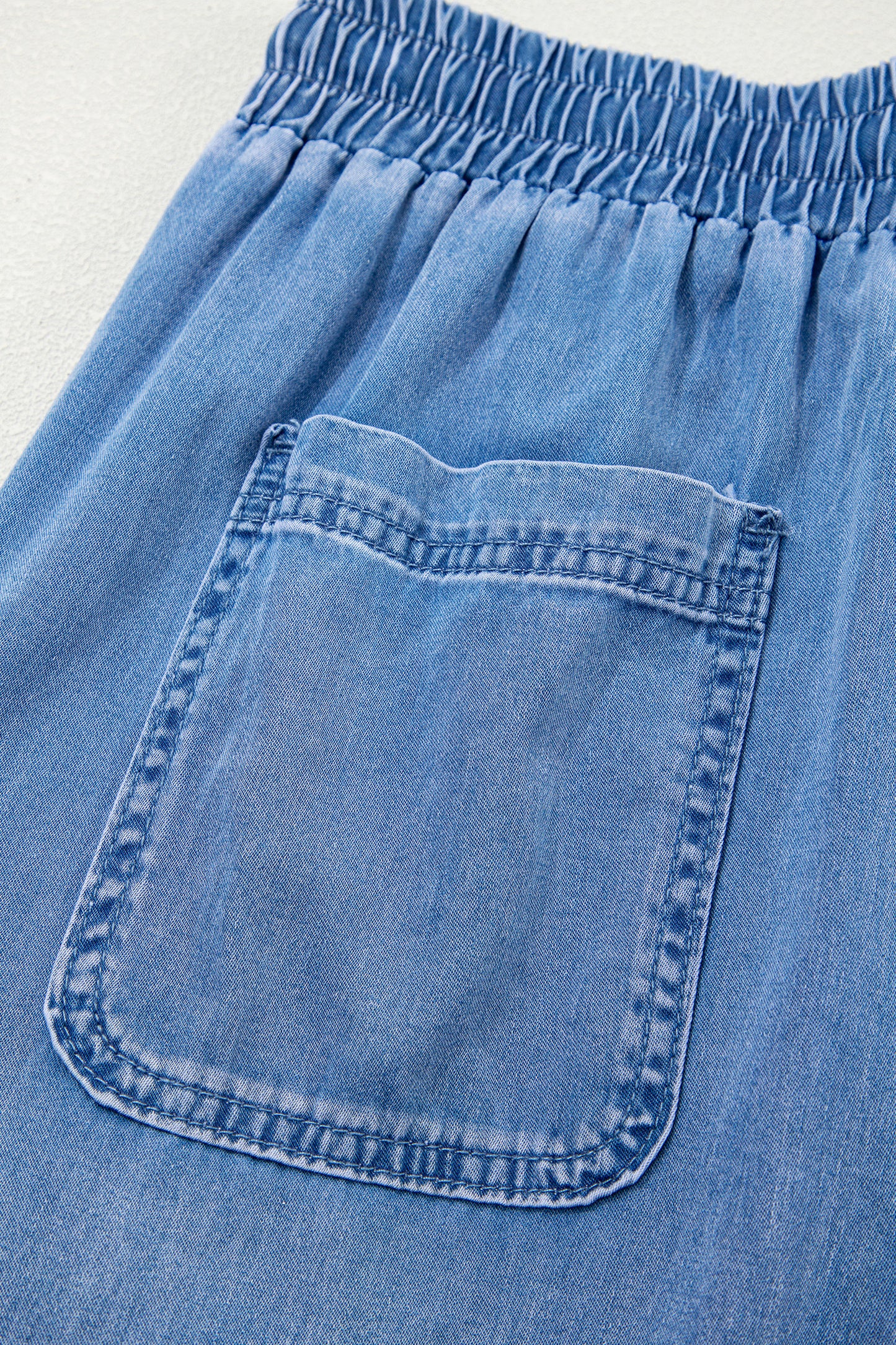 Pantalones holgados de mezclilla Beau Blue con cordón elástico en la cintura y bolsillos