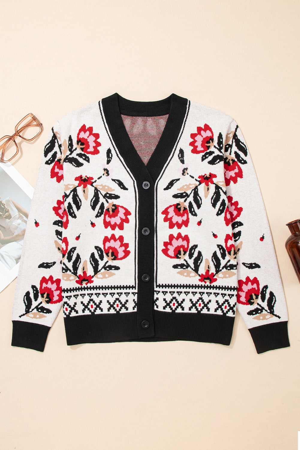 Cárdigan de punto con cuello de pico, botones delanteros y estampado floral beige