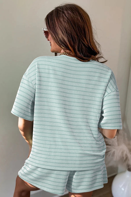 Conjunto de 2 piezas de camiseta suelta de canalé con rayas verdes y cintura elástica con cordón y pantalón corto