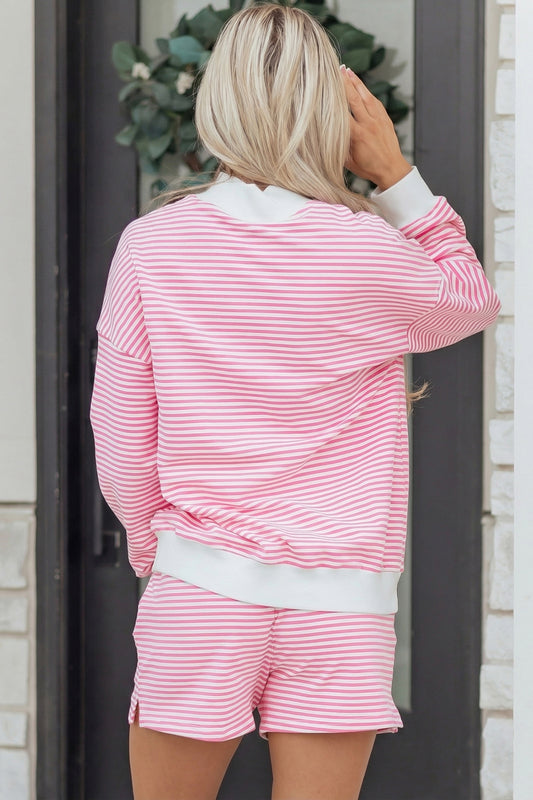 Conjunto de sudadera de cuello alto y shorts oversize con rayas rosas