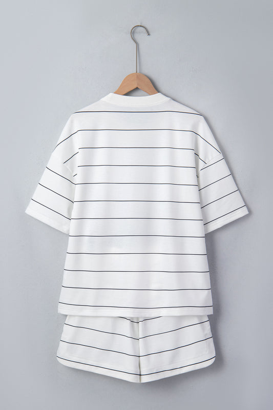 Conjunto de 2 piezas de camiseta de manga corta con raya blanca y shorts con cordón