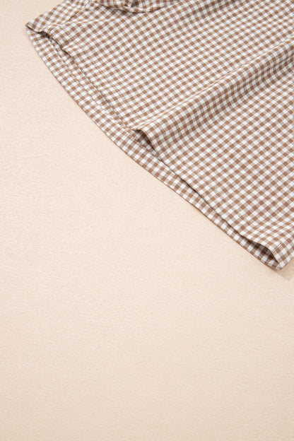 Pantalones cortos de talla grande con estampado de cuadros y ribete en contraste caqui