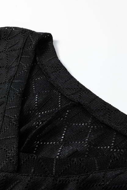 Top Holgado de Punto Calado Rombos con Cuello V Talla Grande Negro