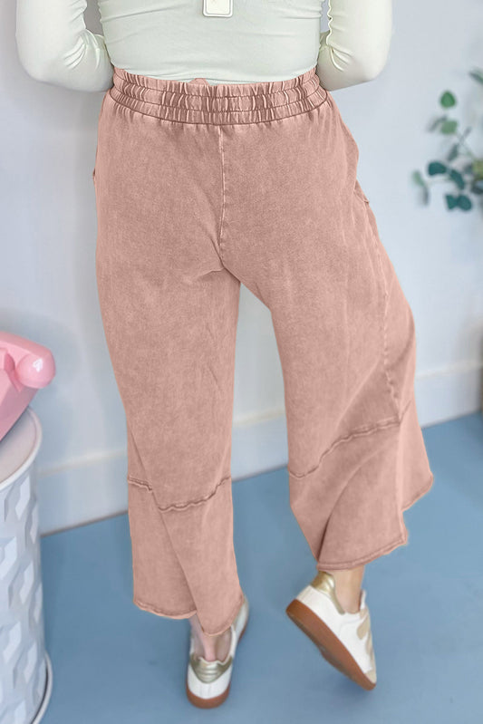 Pantalones Capris con Diseño Floral y Pierna Ancha, de Terry Lavado Mineral, Color Buckskin