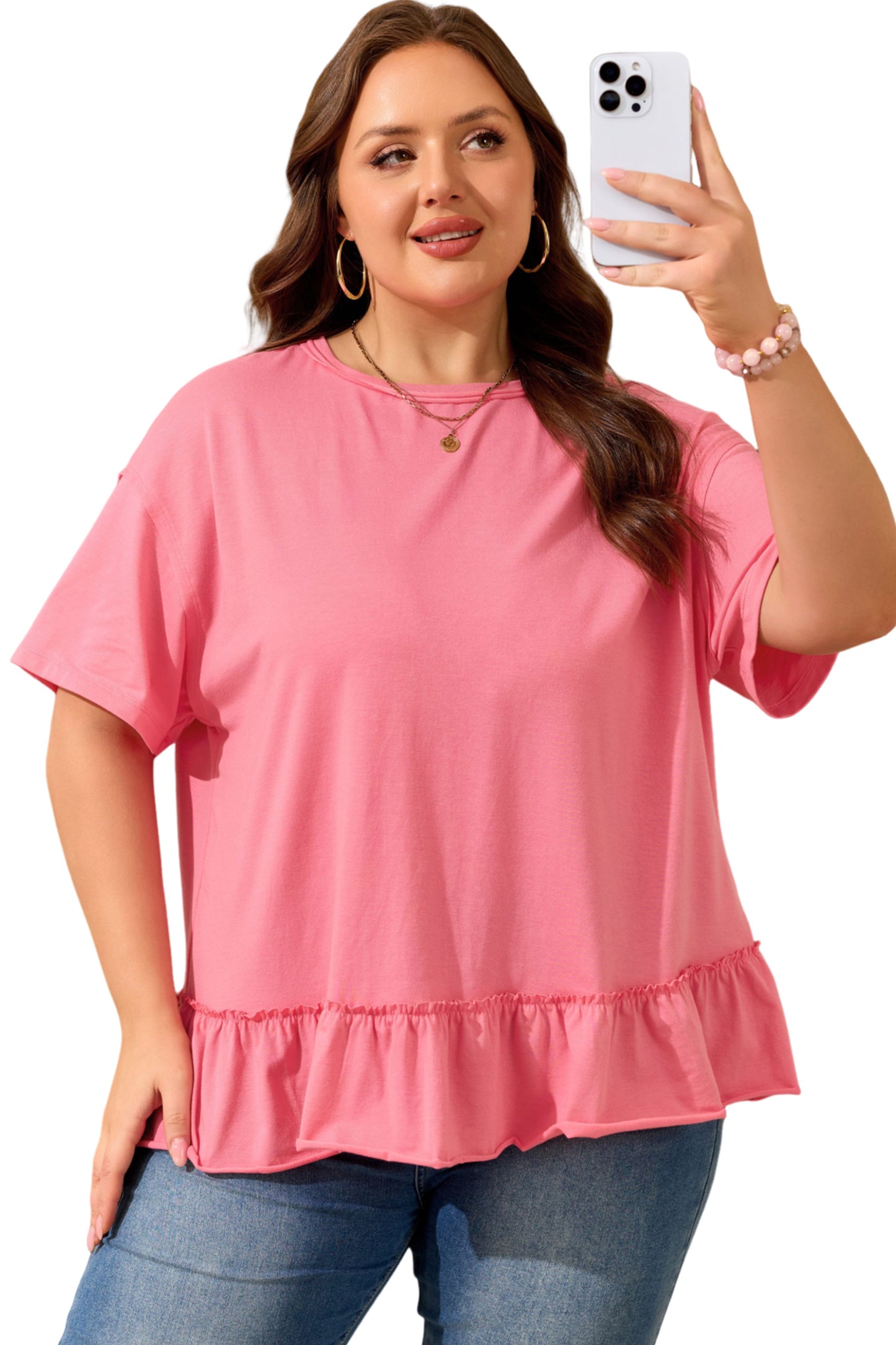 Camiseta talla grande color melocotón sólido con costura sin rematar y bajo con volantes