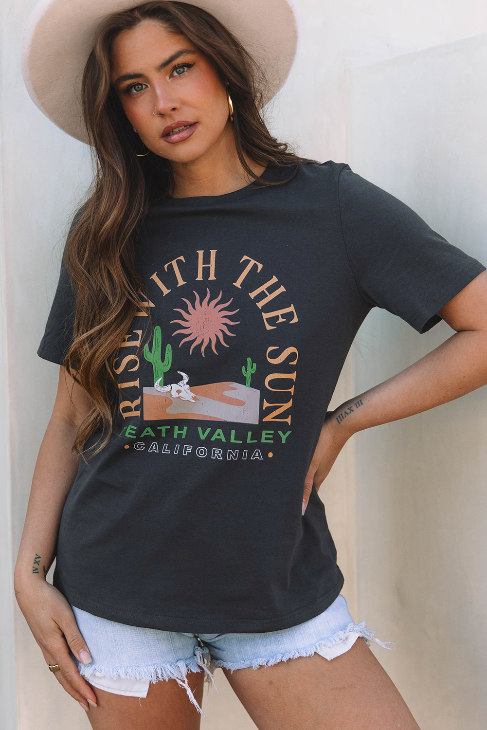 Dark Grey RISE WITH THE SUN Western Fashion Graphic Tee - Snoopy's Closet
