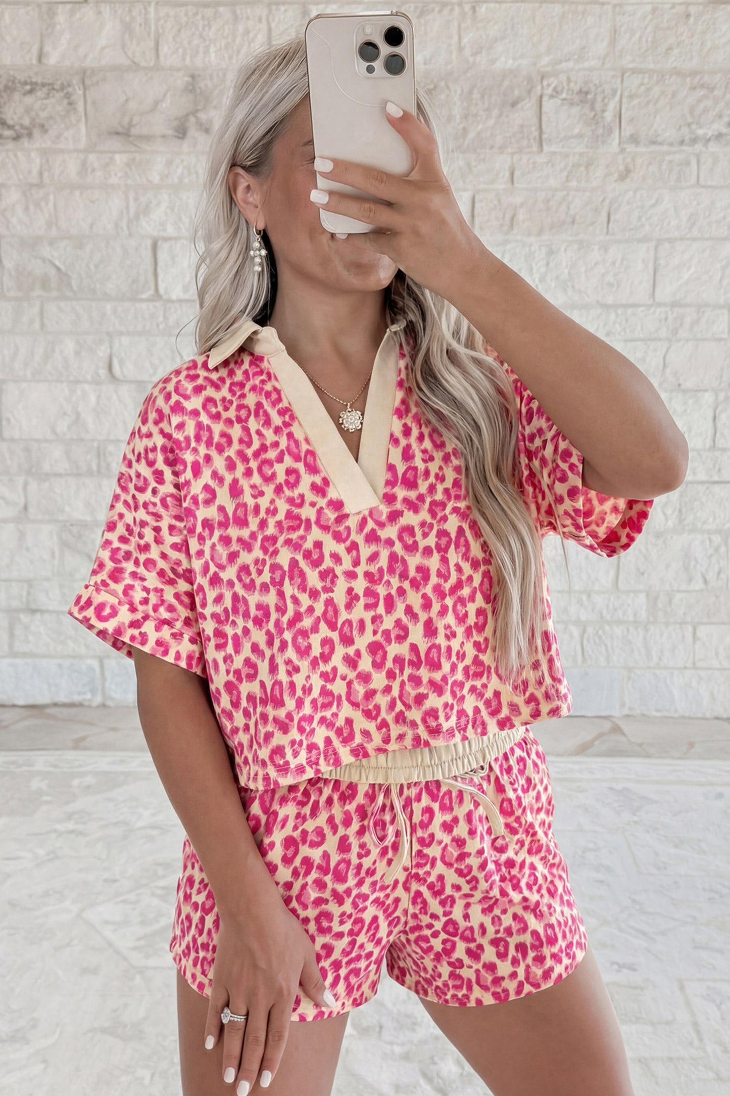 Rose V Neck Collar Leopard Printed 2pcs Short Set - Snoopy's Closet