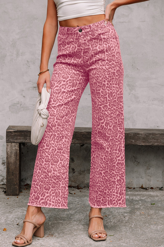Vaqueros de pernera ancha, cintura alta y borde deshilachado con estampado de leopardo rosa