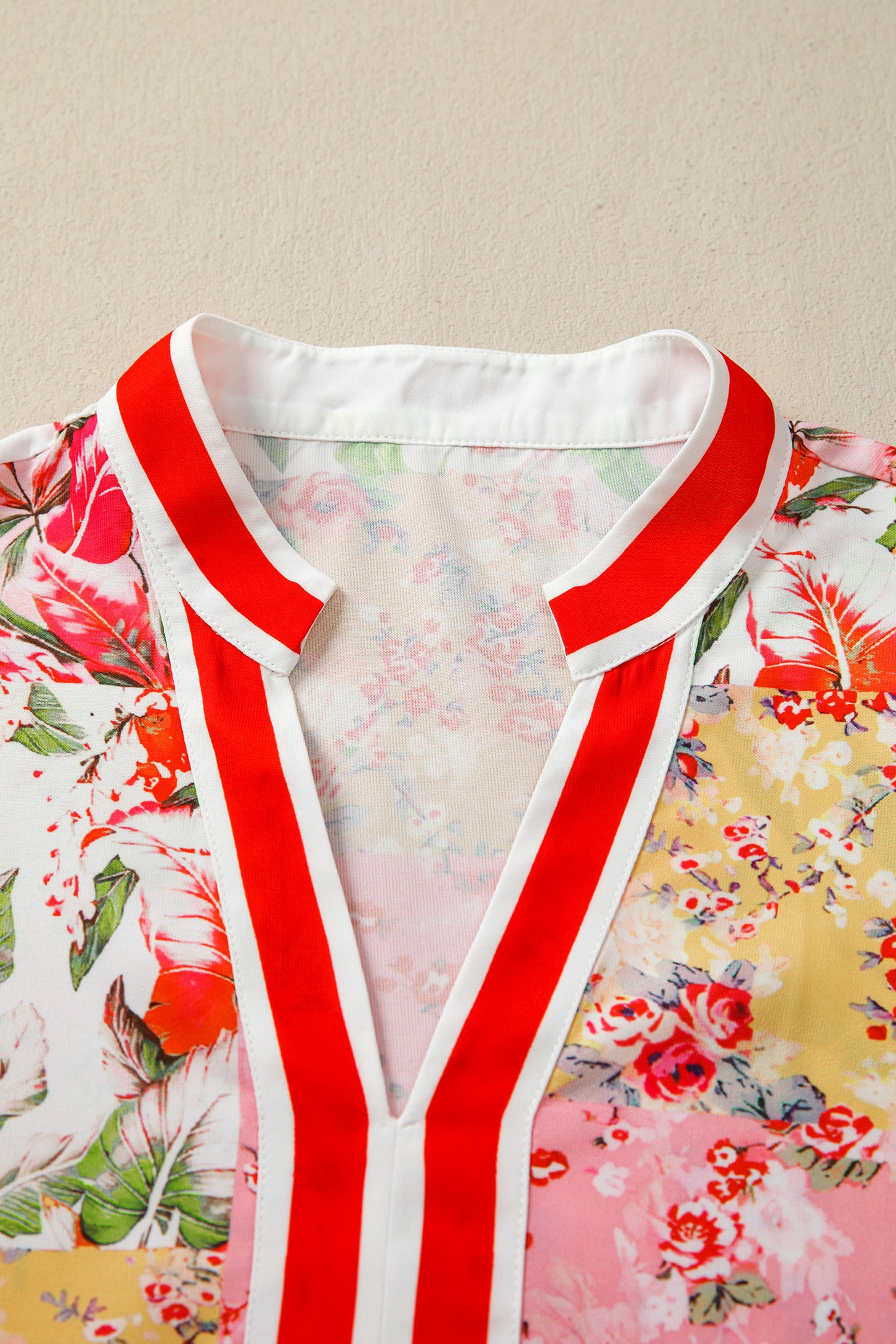 Pink Contrast Collared V Neck Short Sleeve Floral Blouse - Snoopy's Closet
