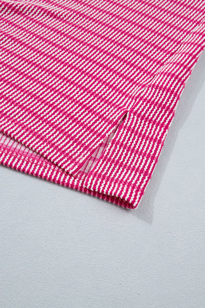 Conjunto de shorts de 2 piezas con camiseta holgada de canalé y estampado de rayas de rosas con cintura elástica con cordón