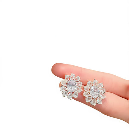Pendientes de flor de oro blanco con cristales y pedrería en engaste de garra, joyería romántica de boda para mujer