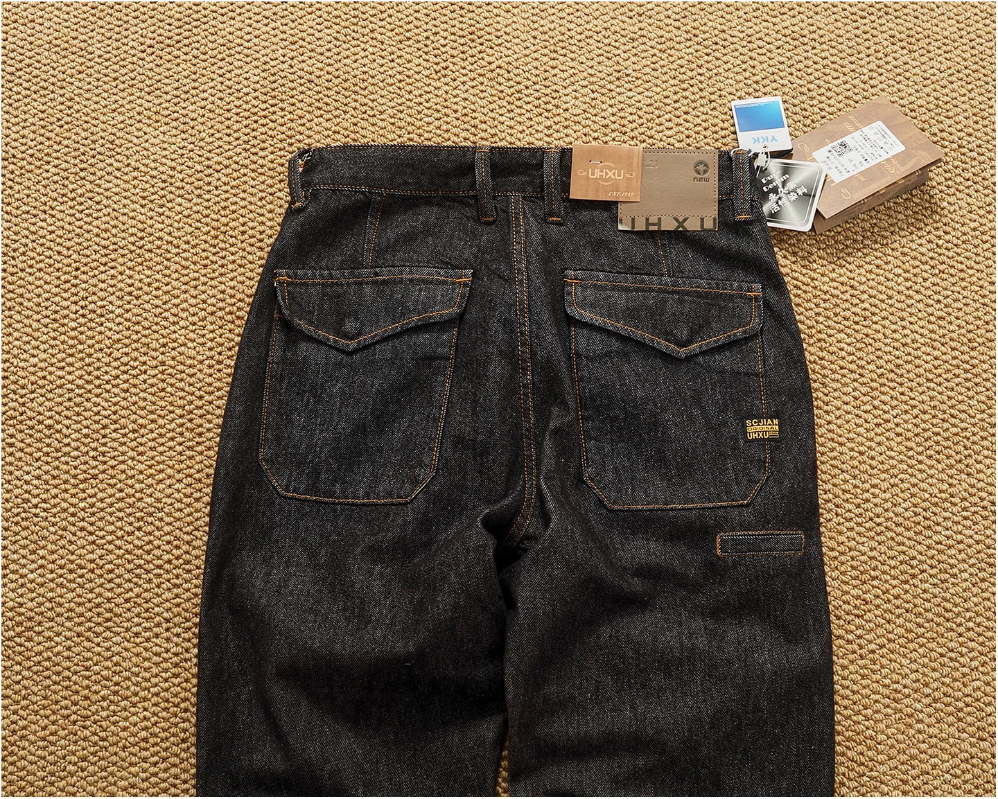 Jeans cónicos casuales rectos lavados de mezclilla de alta gama con corte 3D, peso pesado, estilo retro americano, cómodos, a la moda para hombres, Otoño 2025