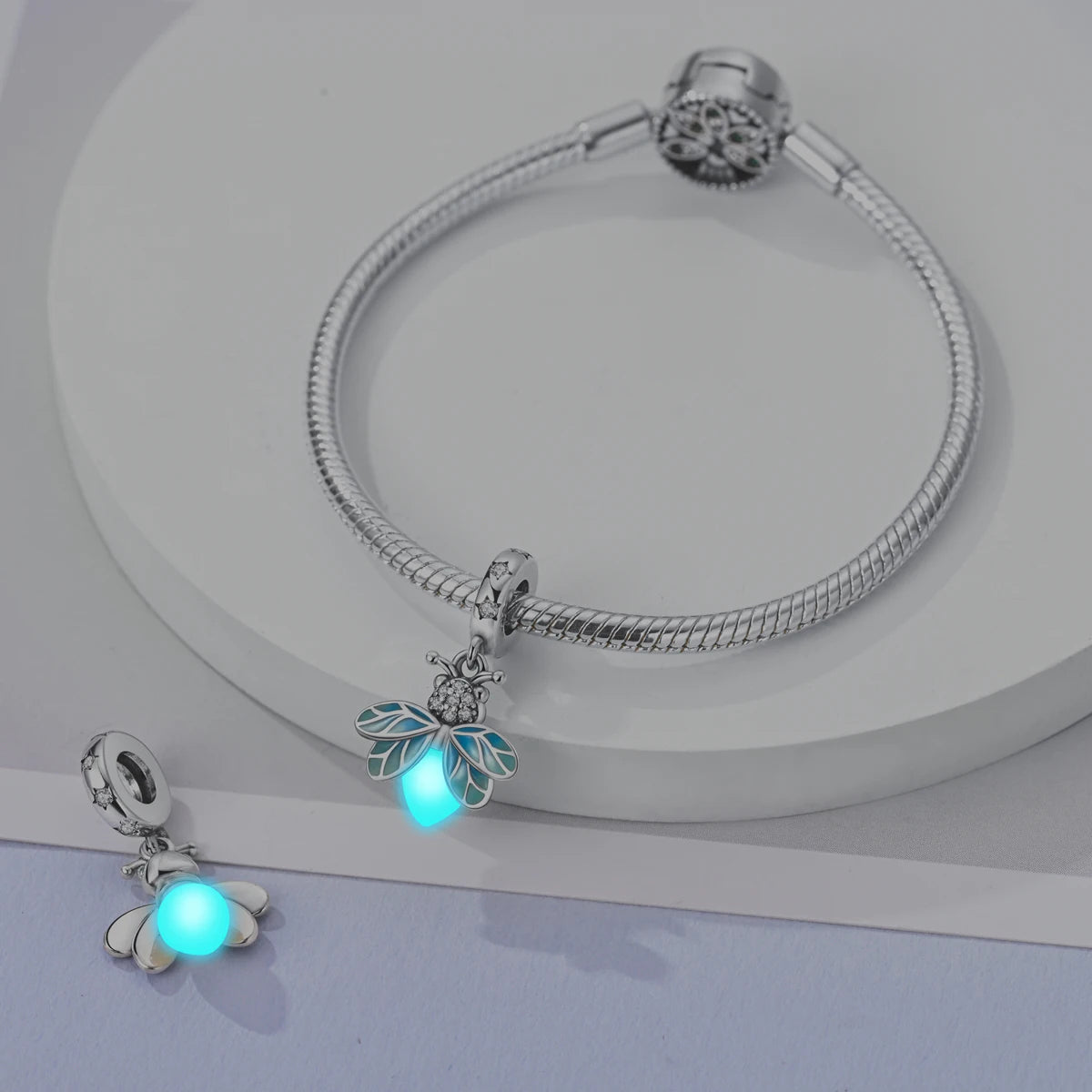 New Arrivals Silver Plated Cute Pet Moon Luminous Firefly Charms Fit Original Bangle Beads Pendent Dangle Bracelet DIY Jewelry