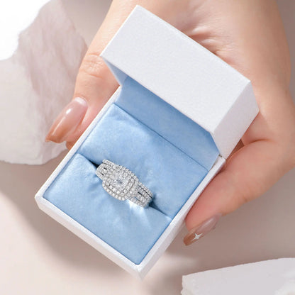 Newshe Lujoso Juego de Anillos de Boda con Halo de Plata Esterlina 925 para Mujeres Elegante Joyería Anillos de Diamante de Princesa Simulados