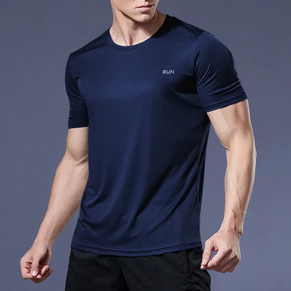 Camiseta de verano elástica para hombre, transpirable, de seda helada, de manga corta, casual, de secado rápido, para gimnasio, correr, ropa masculina