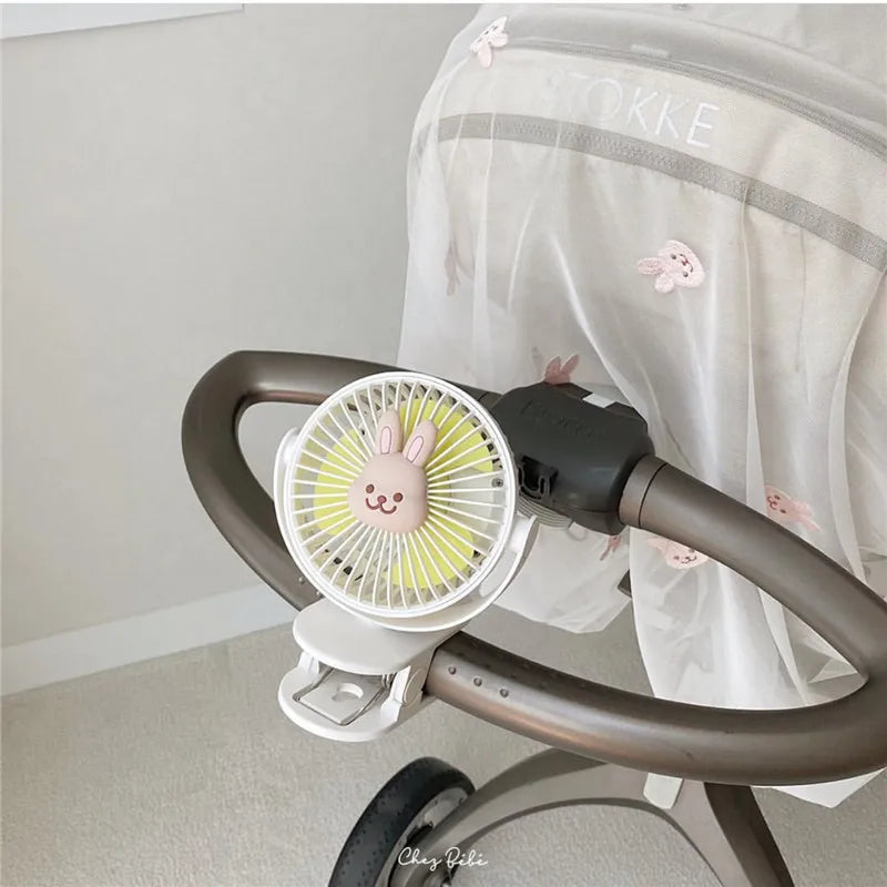 Ventiladores coreanos para cochecitos de bebé, ventilador portátil de clip para exteriores, lindo oso, conejo, ventilador eléctrico de mano recargable para el hogar, 3 velocidades