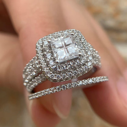 Newshe Lujoso Juego de Anillos de Boda con Halo de Plata Esterlina 925 para Mujeres Elegante Joyería Anillos de Diamante de Princesa Simulados