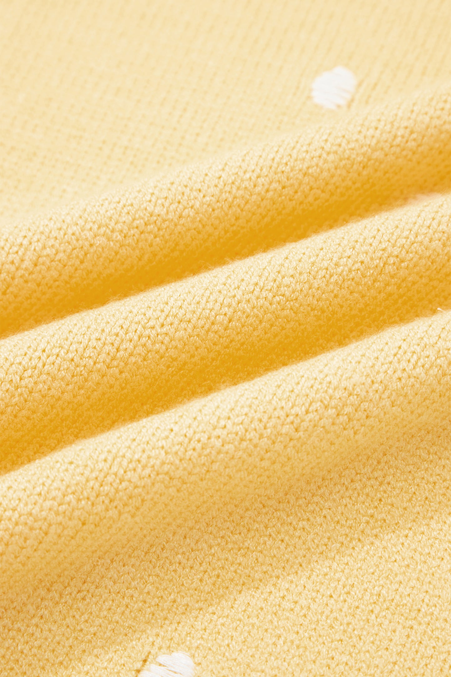 Suéter amarillo crema elegante de manga corta abullonada con lunares