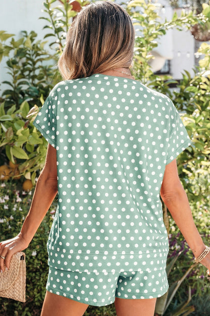 Conjunto corto estampado de lunares verdes