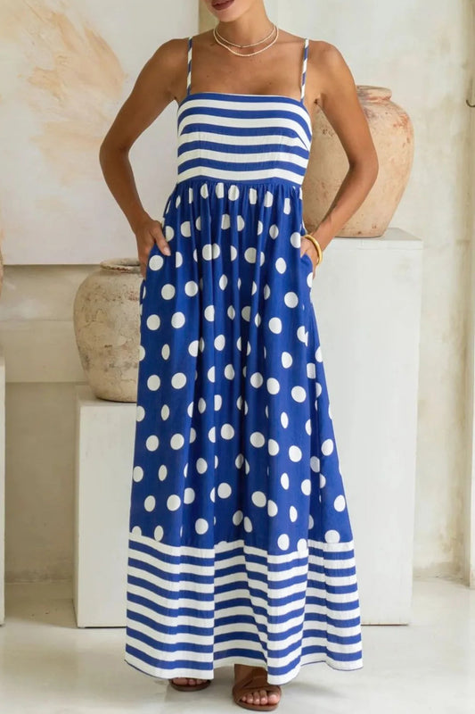 Vestido maxi de tirantes con retazos de lunares y rayas azules de talle alto