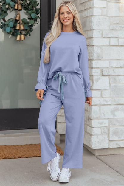 Top de manga larga con volante Beau Blue y pantalón con cordón, conjunto de salón de 2 piezas con lazo de terciopelo en contraste