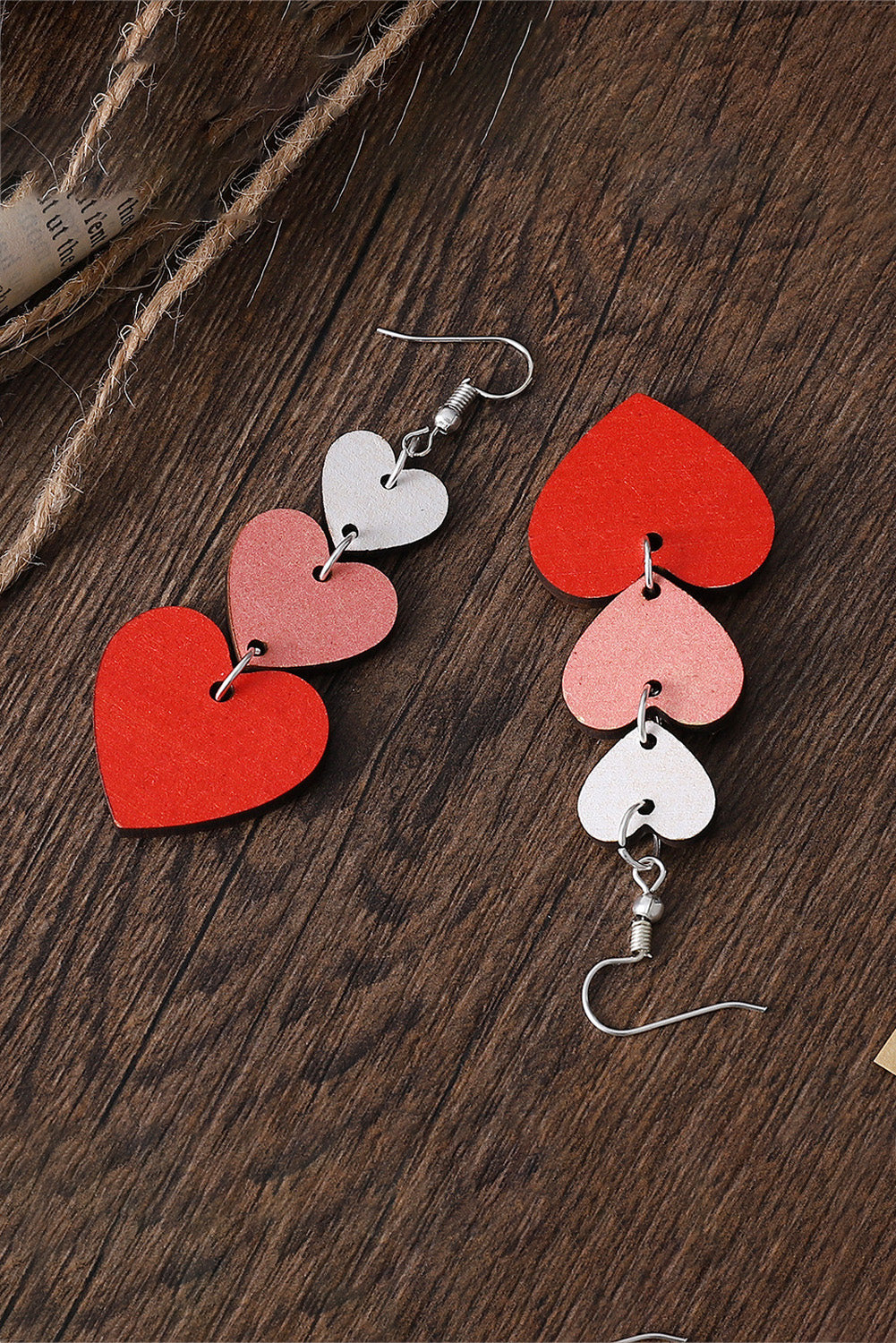 Red Valentines Day Heart Shape Tiered Dangle Earring - Snoopy's Closet