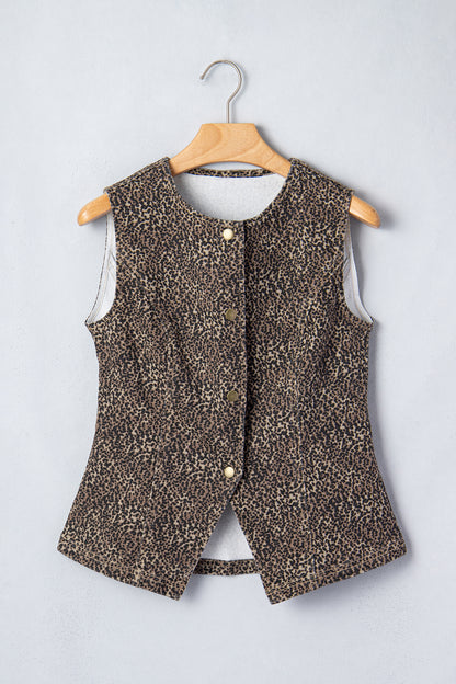Chaleco vaquero ajustado con estampado de leopardo marrón
