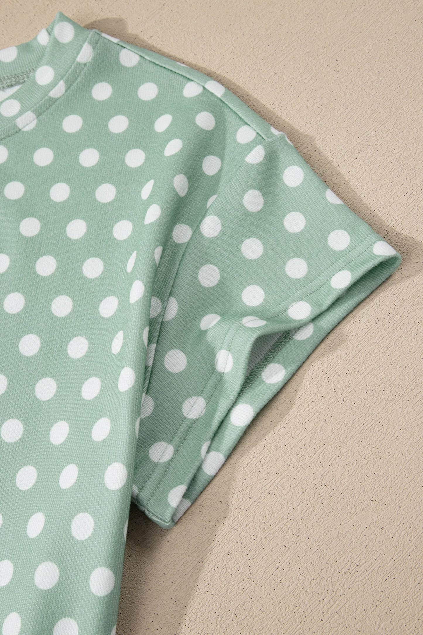 Conjunto corto estampado de lunares verdes