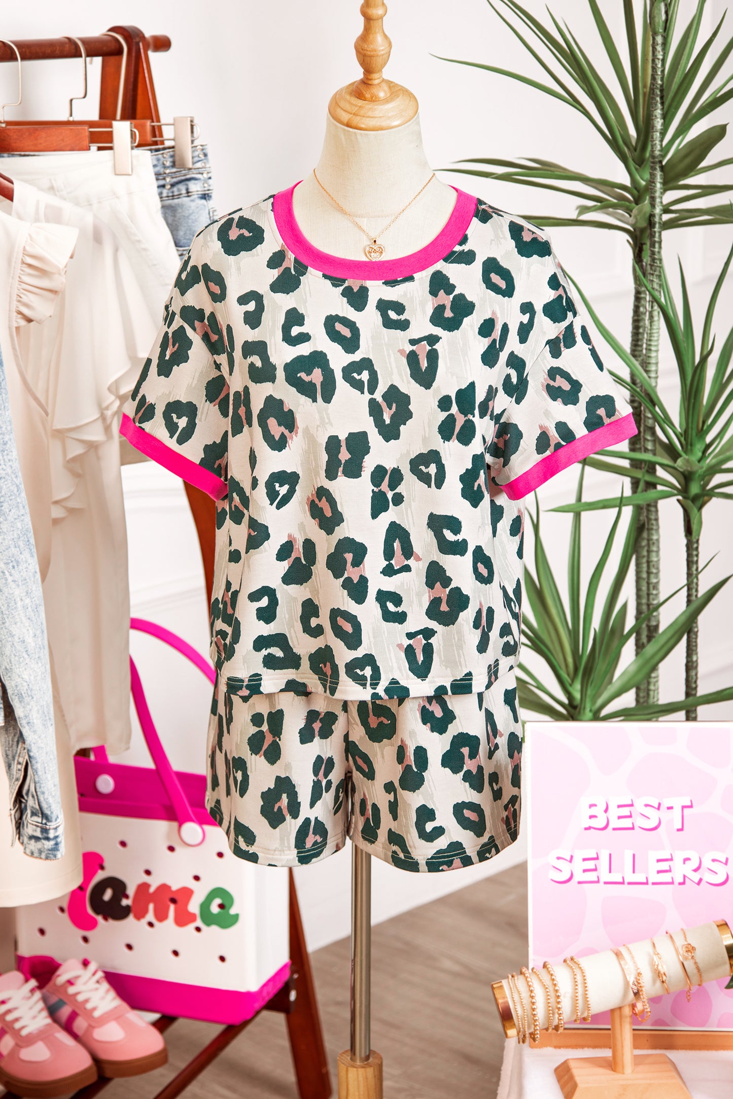 Brown Unique Leopard Print Contrast Trim Top Loose 2pcs Short Set - Snoopy's Closet