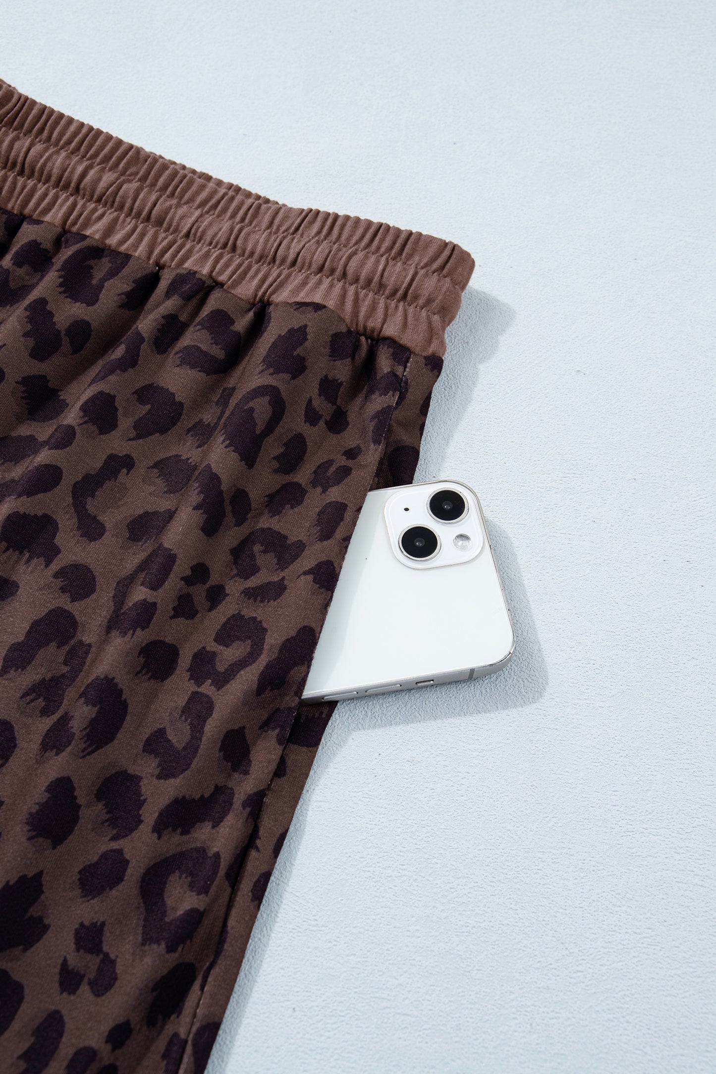 Conjunto corto de leopardo talla grande color café